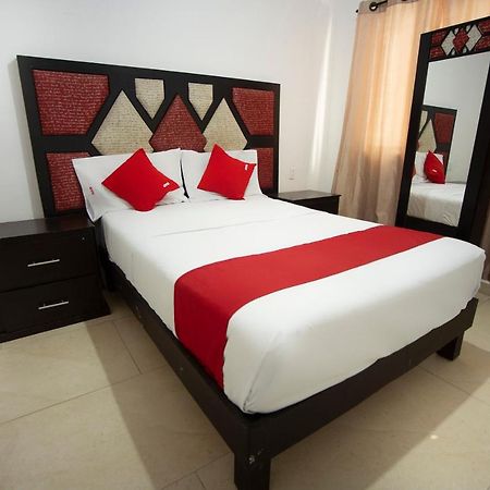 Hotel Mahu Monterrey Bagian luar foto