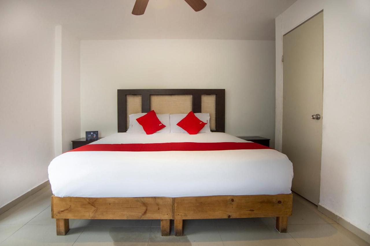 Hotel Mahu Monterrey Bagian luar foto